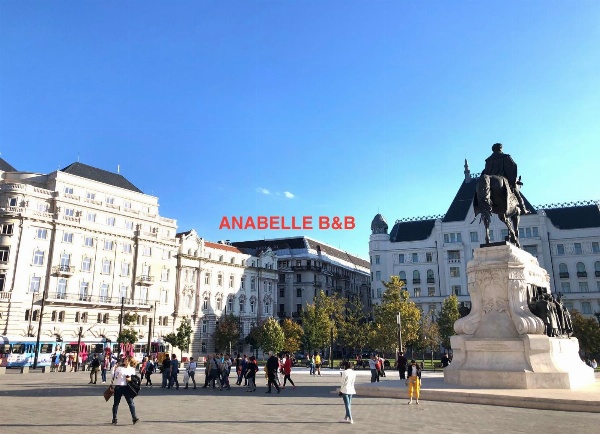 Anabelle Bed and Budapest Main image